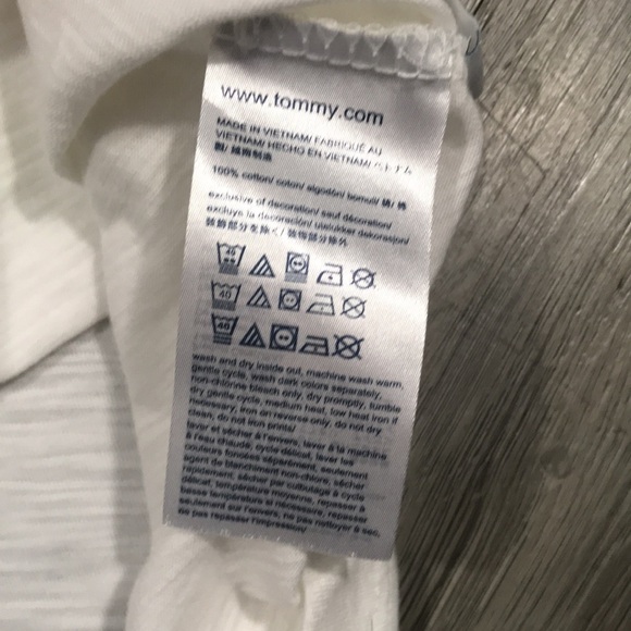 Tommy Hilfiger NWT White Embroidered Short Sleeve Round Neck T-Shirt - Picture 6 of 8